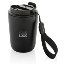 Cuppa Vakuumbecher aus RCS-Stahl mit Umhängeband Cuppa Vakuumbecher aus RCS-Stahl mit Umhängeband