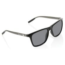 Swiss Peak polarisierte Sonnenbrille aus RCS Kunststoff in schwarz Swiss Peak polarisierte Sonnenbrille aus RCS Kunststoff in schwarz