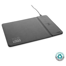 Swiss Peak RCS recyceltes 10W Wireless-Charging PU Mauspad - schwarz Swiss Peak RCS recyceltes 10W Wireless-Charging PU Mauspad - schwarz