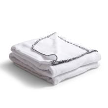 Nightingale Fleecepläd 130x170 cm Nightingale Fleecepläd 130x170 cm