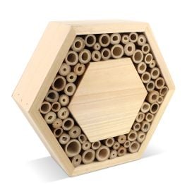Bienenhaus aus FSC-Holz, sechseckig in natur Bienenhaus aus FSC-Holz, sechseckig in natur